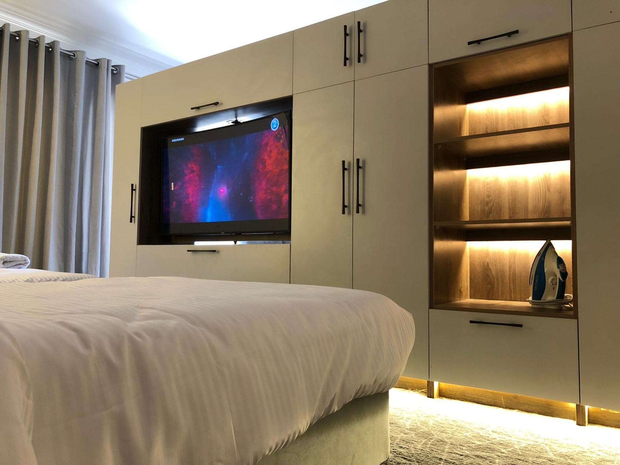 Sheraton Ocean 601-a - Private Apartment
